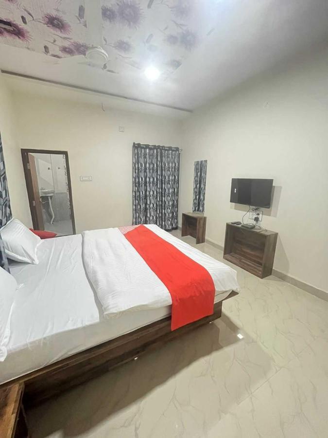 OYO 73780 Hotel Pravin Executive Gangapur  Exterior foto
